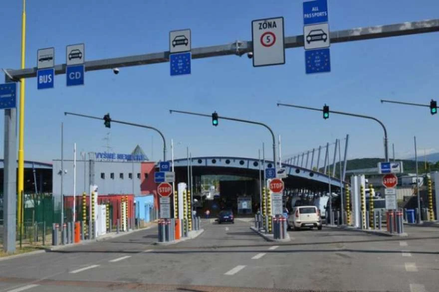 Пасажиропотік через кордон України за тиждень зріс ще на 1,3%