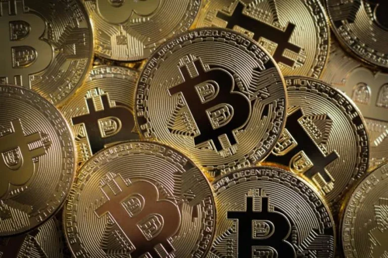 Крипторинок завершив тиждень відновленням Bitcoin до $78 тис - аналіз Fixygen